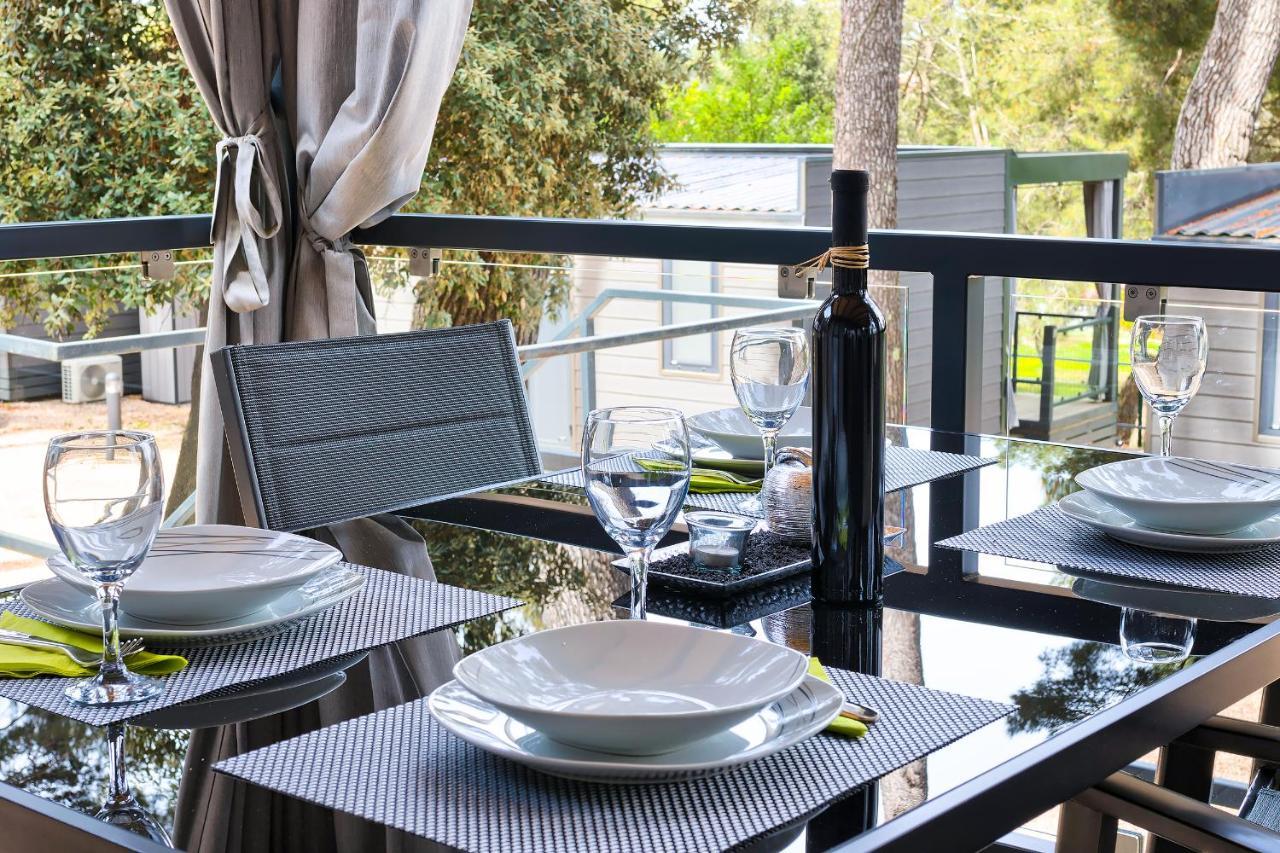 Total Escape Mobile Home Nera Camp Porton Biondi โรวีน ภายนอก รูปภาพ