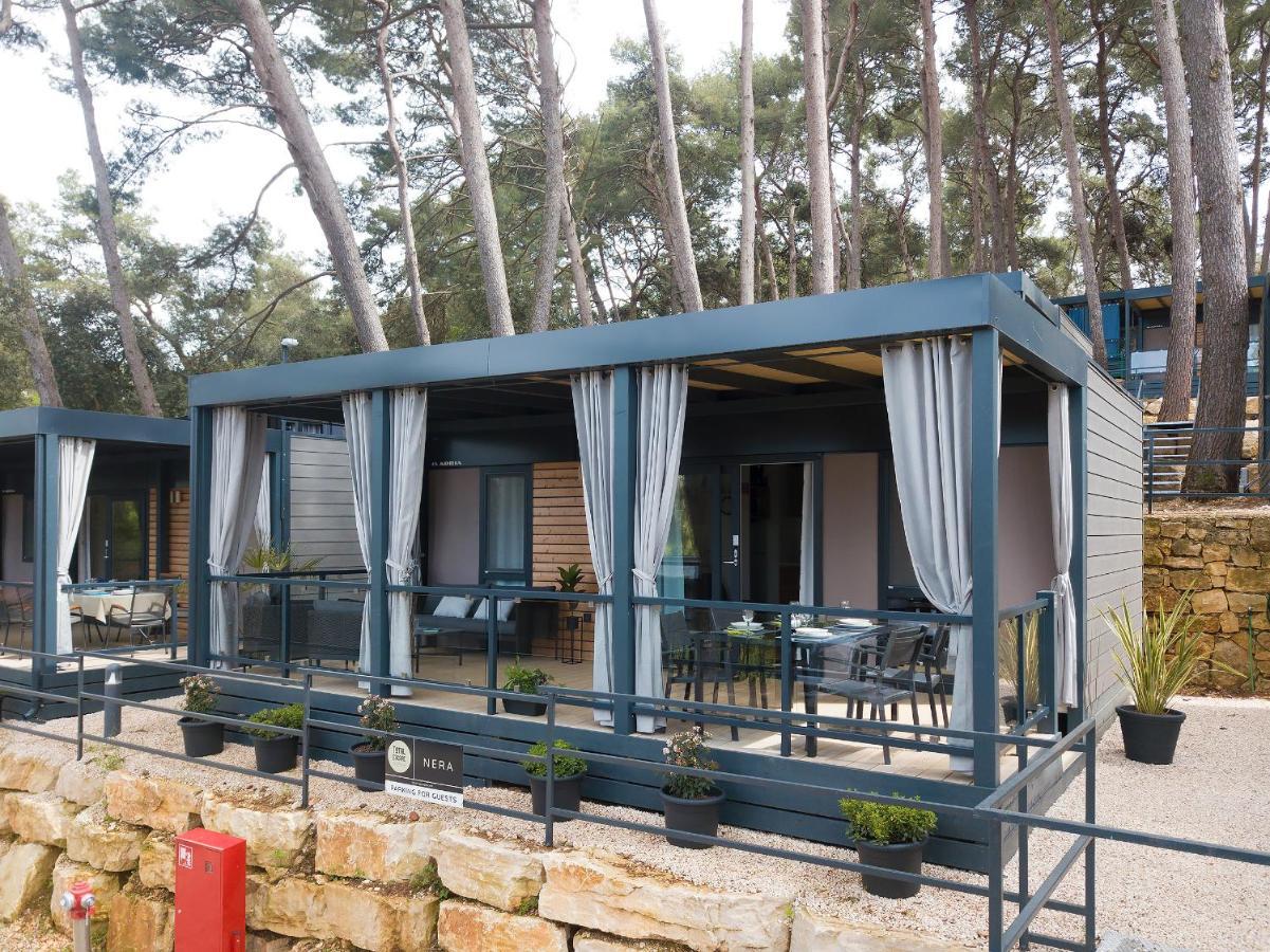 Total Escape Mobile Home Nera Camp Porton Biondi โรวีน ภายนอก รูปภาพ
